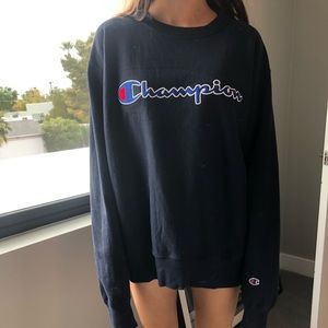 Blue Crewneck Champion sweatshirt